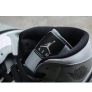 1 Smoke Mid Jordan Grey 554724-092 AIR Light 0715